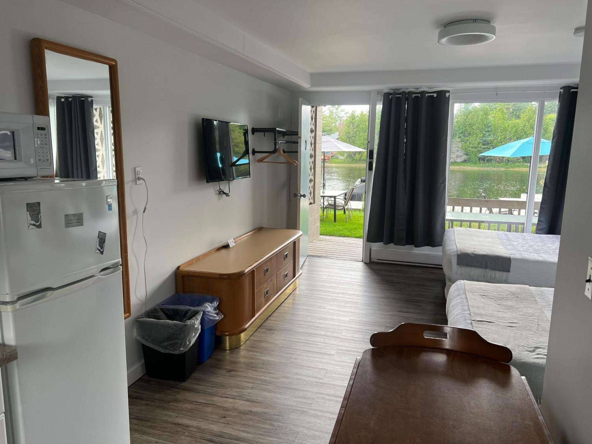 Kit Wat Motel & Marina Sauble Beach Exteriér fotografie