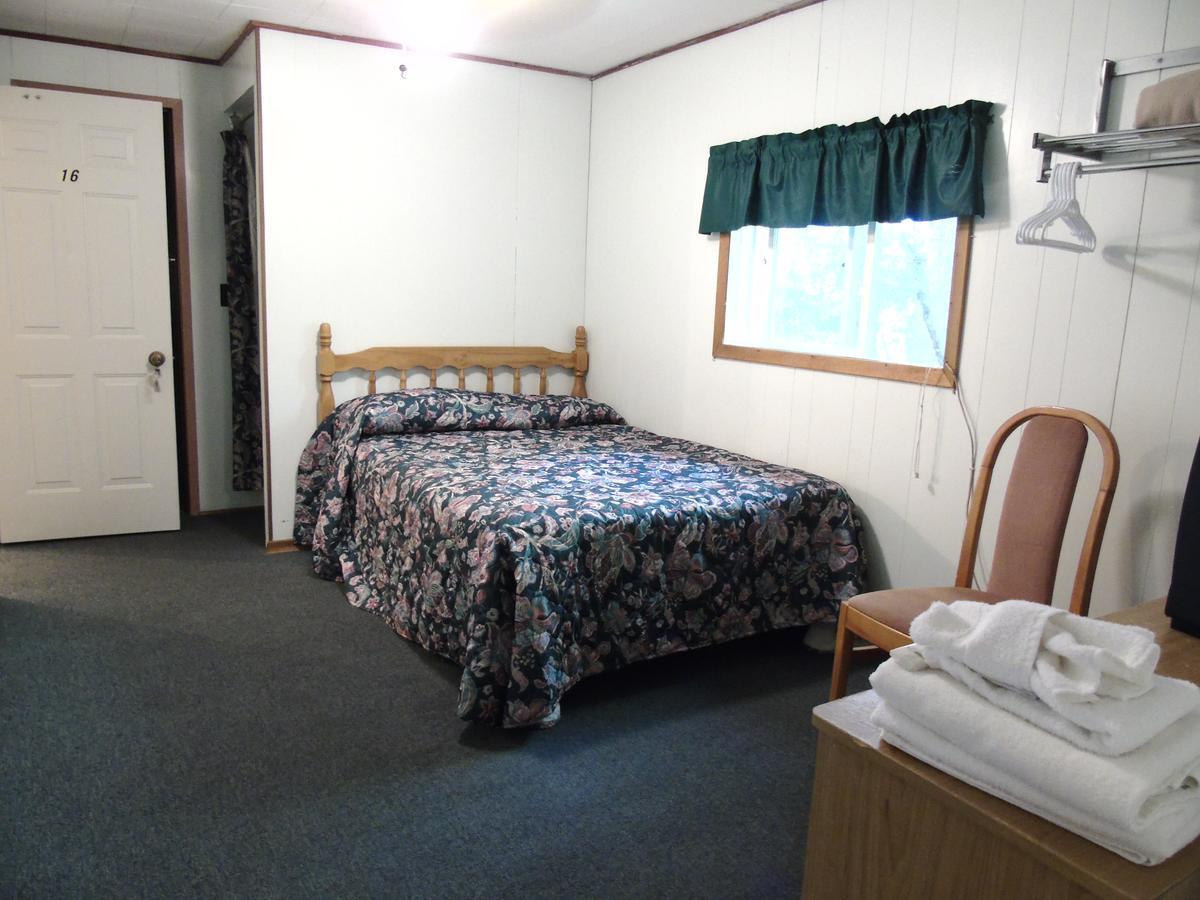Kit Wat Motel & Marina Sauble Beach Exteriér fotografie