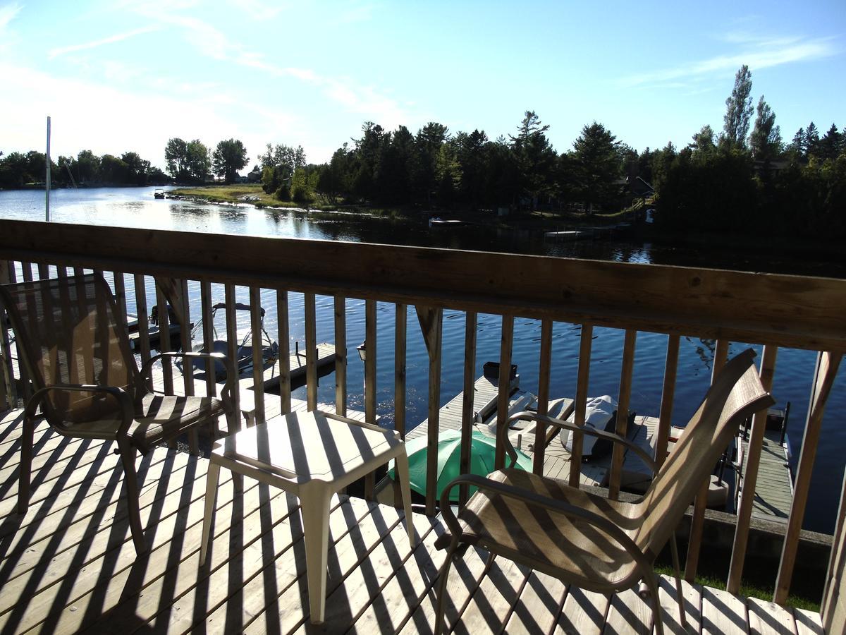 Kit Wat Motel & Marina Sauble Beach Exteriér fotografie