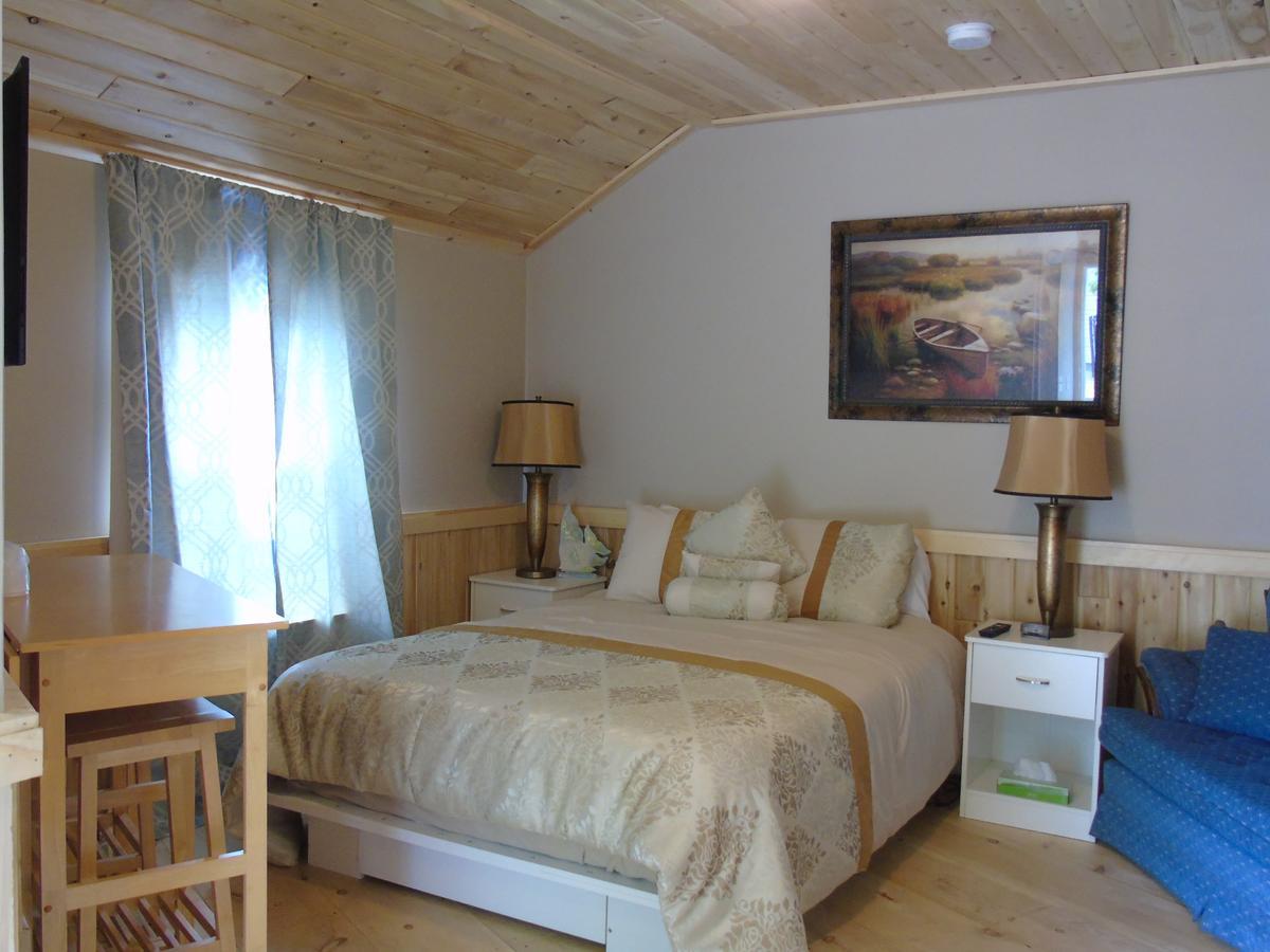 Kit Wat Motel & Marina Sauble Beach Exteriér fotografie